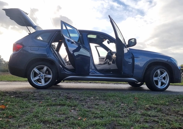 BMW X1 cena 39999 przebieg: 244000, rok produkcji 2011 z Szlichtyngowa małe 529